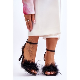 FB2 Ženske sandale s perjem crne Tiffany crno 1