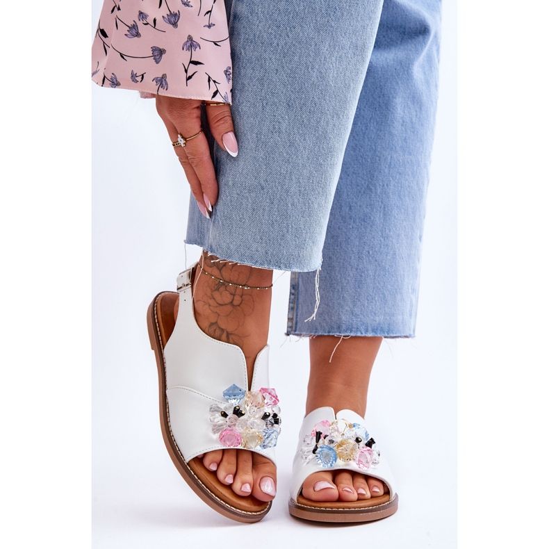 Vinceza Ženske kožne sandale s kamenčićima bijele boje Mersea crna 1