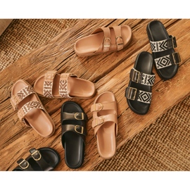 Marco Shoes Papuče s kopčama bež 1