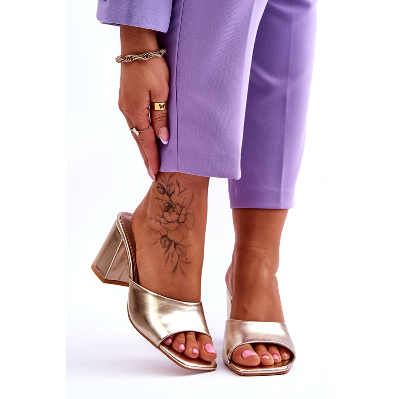 Ženske kožne klasične japanke metalik zlatne boje zlatna 1