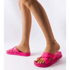 Ružičasta gumena kopča od Pauline 2