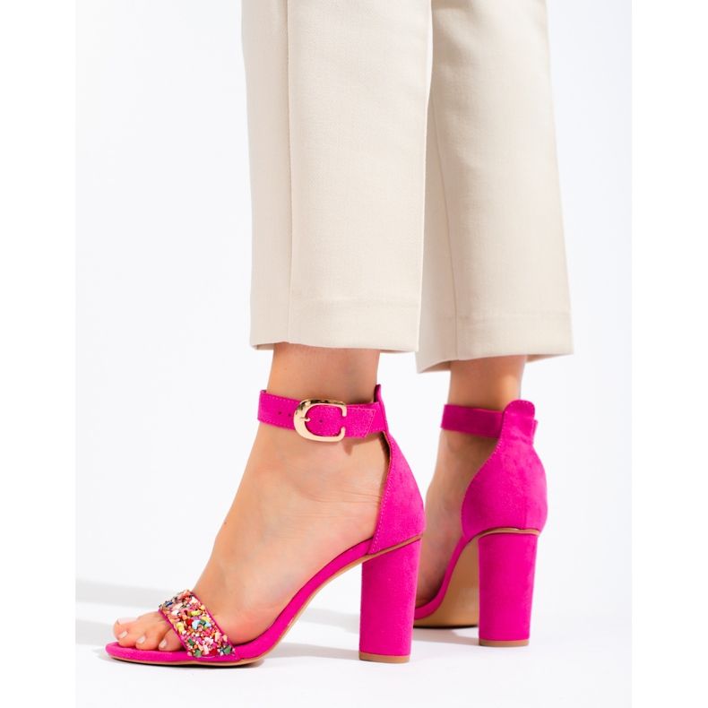 Ženske sandale boje fuksije s ukrasnim Vinceza kamenčićima ružičasta 1