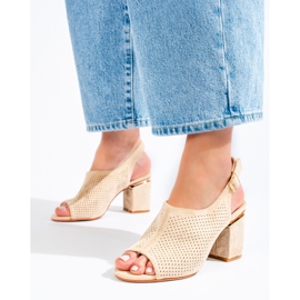 Vinceza Bež sandale s visokom petom od brušene kože iz Vinceze 2