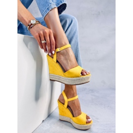 BM Winans žute sandale na klin s espadrilama žuta boja 3
