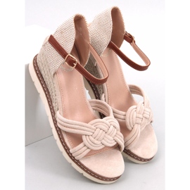 BM Tedder bež sandale na klin 1