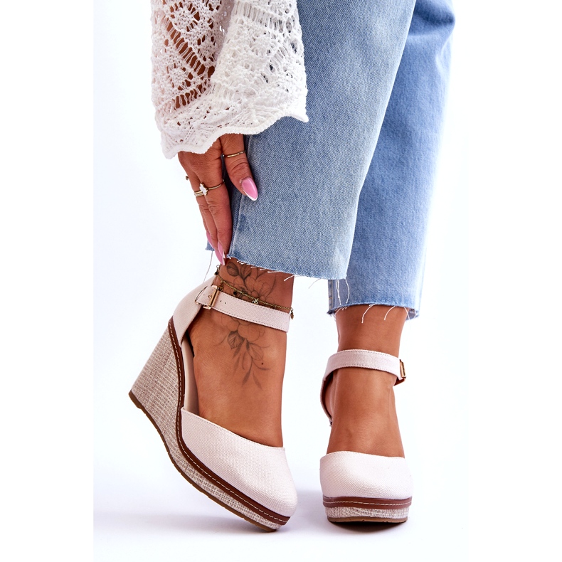 PS1 Ženske klasične sandale na klin, bež malani 1