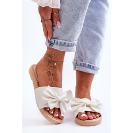 FK1 Moderne ženske papuče s bijelom Estera mašnom bijela 1